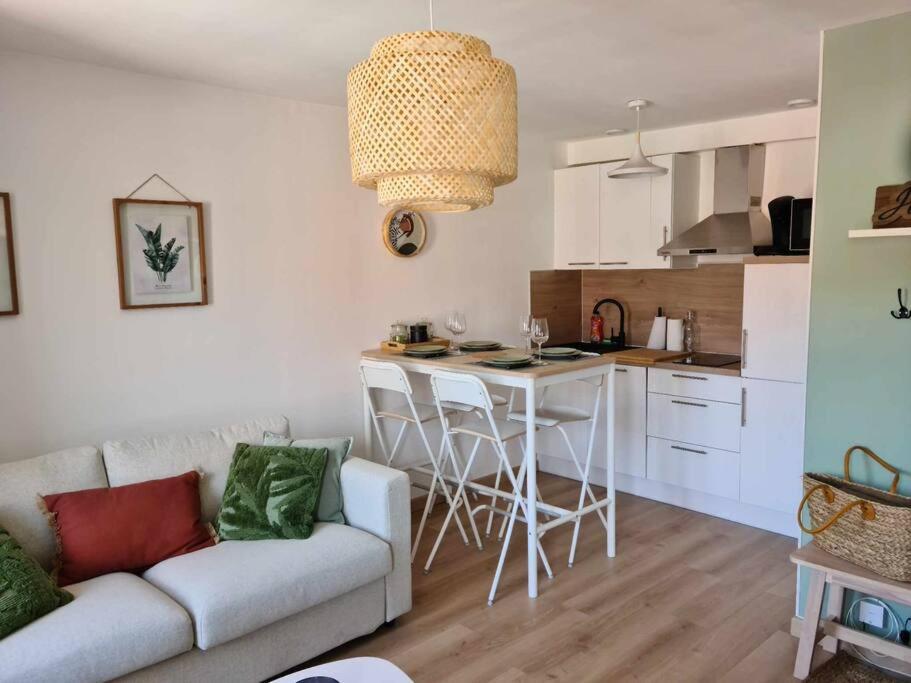 Les Coteaux De Mahe Apartment Tournon-sur-Rhone Exterior foto